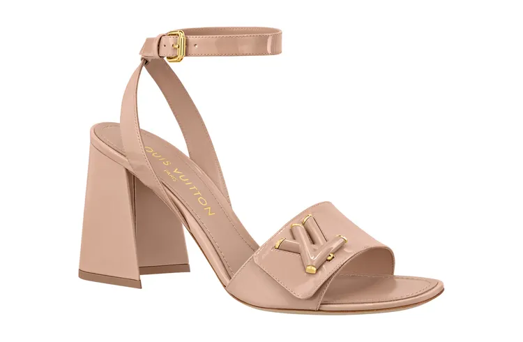 Shake涼鞋，3萬9200元。品牌提供