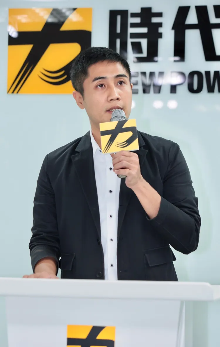 李兆立回應媒體，指出劉仕傑最重懲處是開除黨籍。彭欣偉攝