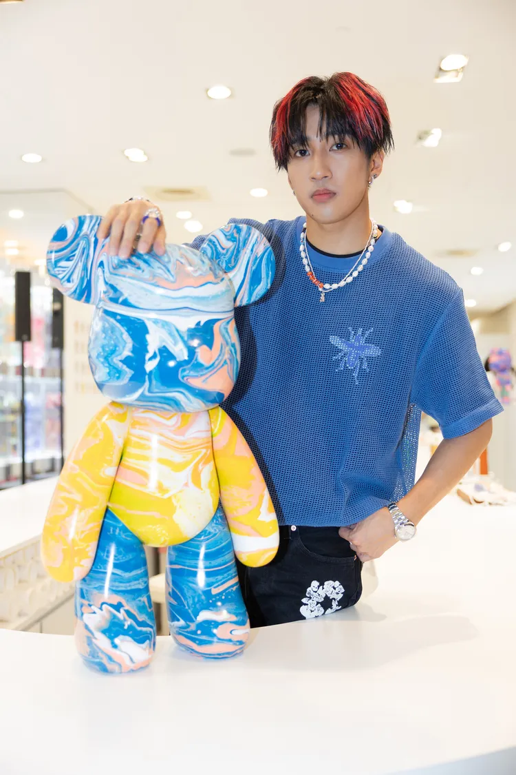 婁俊碩透露有傳訊息關心炎亞綸。潮頑實驗室 Unique Lab提供