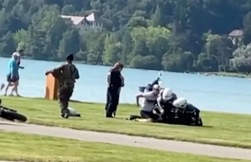 驚呼連連!法國公園驚傳幼童遇襲 路人見義勇為畫面曝光