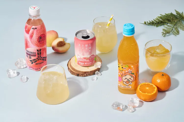 清涼系系列涵蓋綜合果汁、碳酸飲料、可爾必思等，冰鎮起來更好喝。業者提供