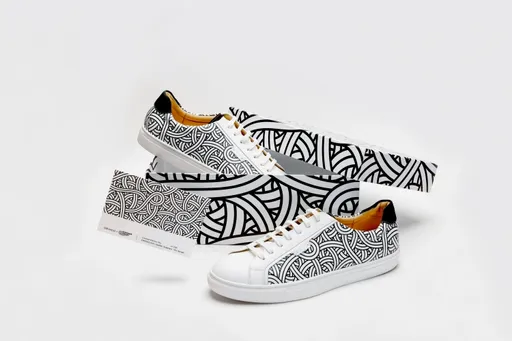 ORINGO × JORDANE限量100雙聯名經典三線條圖騰小白鞋6/29預購