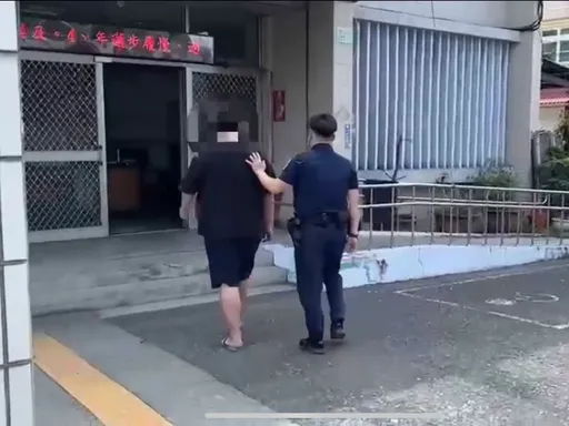 挑釁片|屏東屁孩路過派出所嗆「老子酒駕」 「許願成功」收獲2罪2紅單