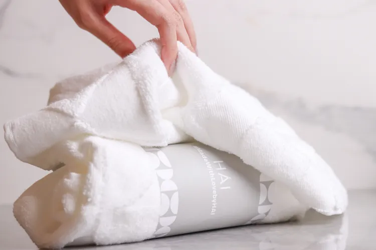 HÁI Summer海洋織紋純棉無捻零壓力毛巾組。板橋凱撒大飯店提供