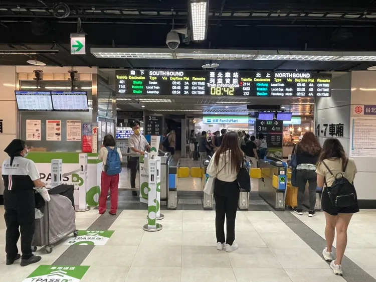 台鐵端午連假運能再創新高，比去年增47.8%。台鐵提供