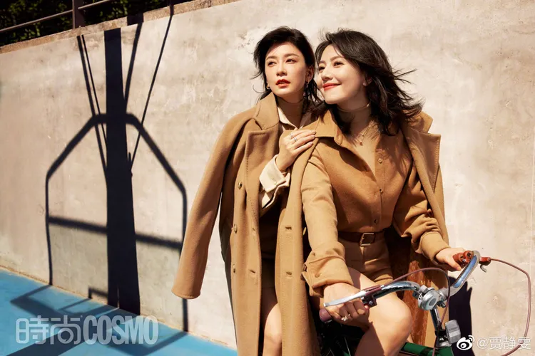 高圓圓（右）與賈靜雯（左）。翻攝賈靜雯微博