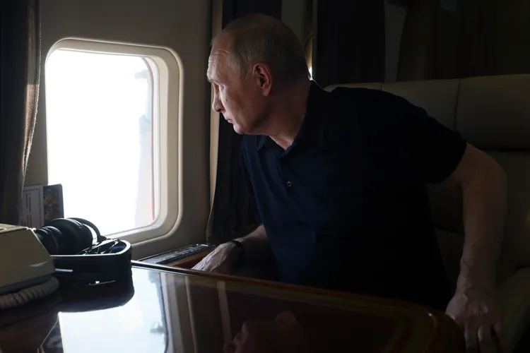 普丁藉南巡展現支持度。美聯社