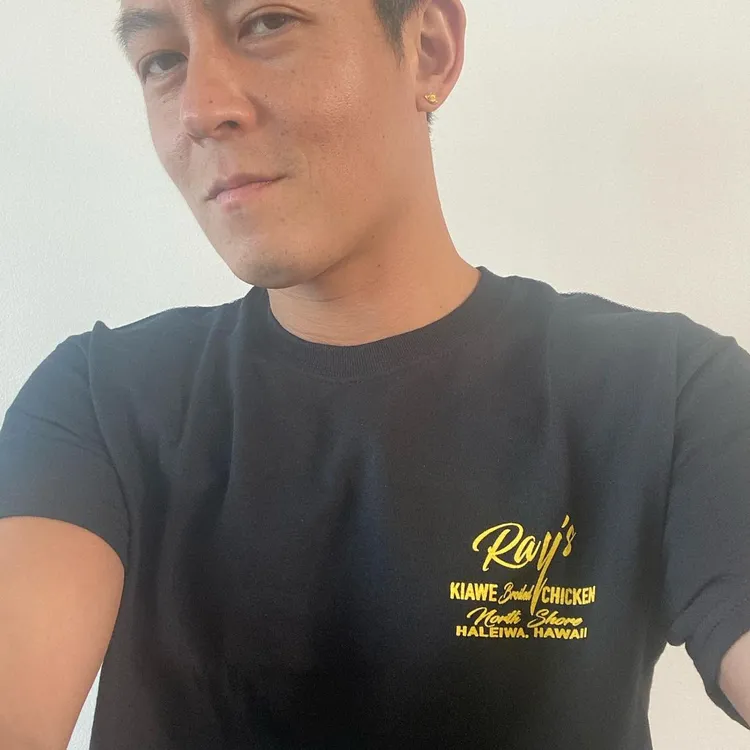 陳冠希走出外流片風暴後，與秦舒培婚後誕下一女。翻攝自陳冠希