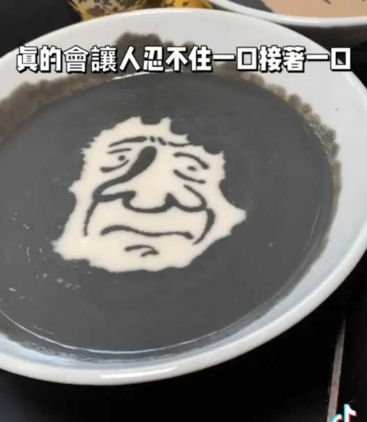 甜湯圖案都是老闆隨機創作很有驚喜感!TikTok@roseforever1 提供