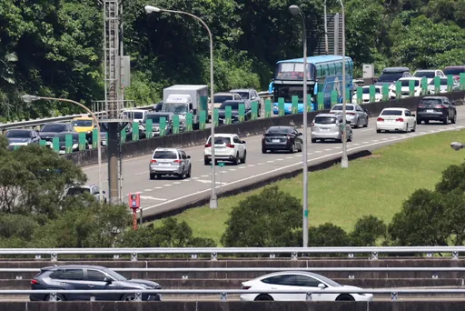 連假第2天國道17處車多路段曝　國1西部南向、國5這時段出發最好