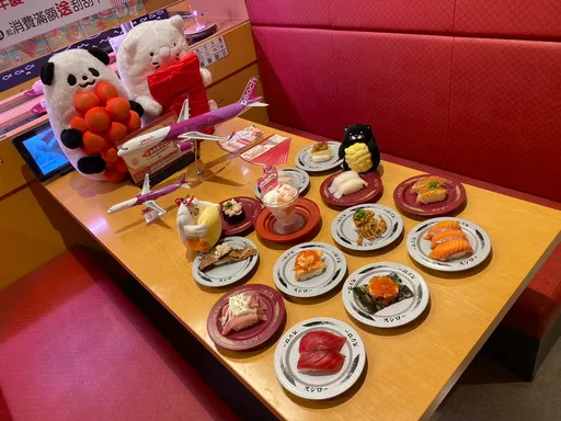 開工不憂鬱!鮭魚壽司多1貫不加價 外帶大比薩199元