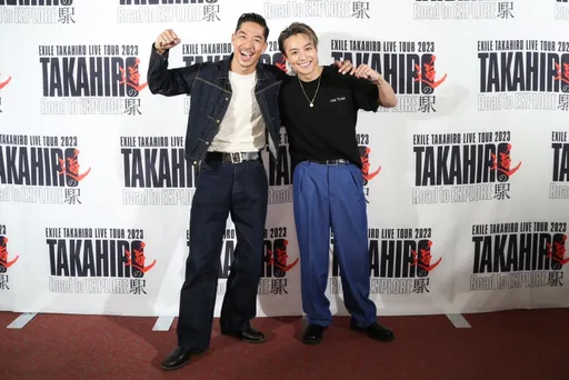 AKIRA率放浪兄弟登超犀利趴12 教1句话让TAKAHIRO疑惑了