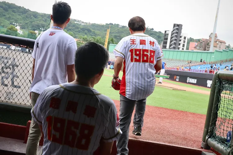 王國材選擇的背號恰好為1968。林林攝