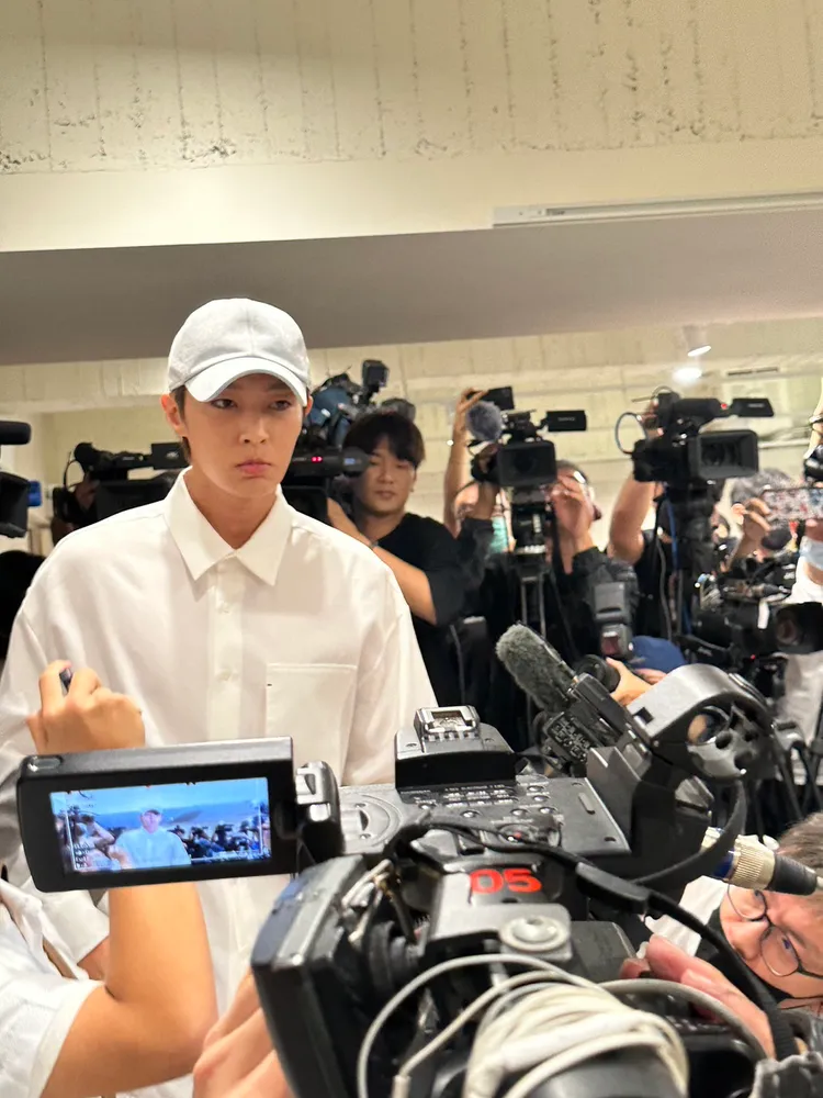 炎亞綸突然現身記者會現場。林丞偉攝