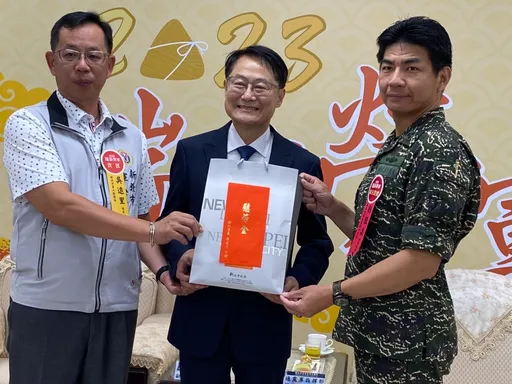 新北端節勞軍  副市長率團至資通電感謝國軍