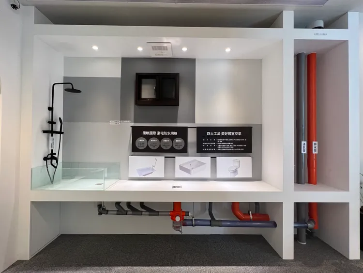 「希望之星」從社區電梯到居家每寸空間均著重防疫健康。葉家銘攝