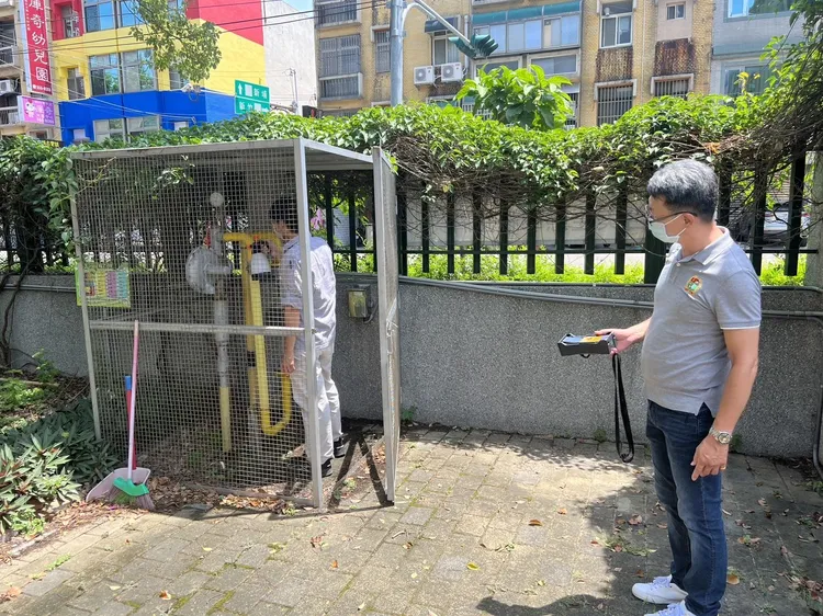 社區現場持續檢修。新竹縣府提供