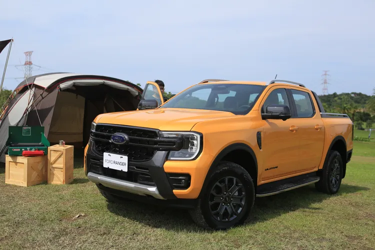 中階車款Wildtrak同樣在2.0升直列四缸柴油的本體下，配上了雙渦輪架構，因此馬力上揚來到205匹的水準。林浩昇攝