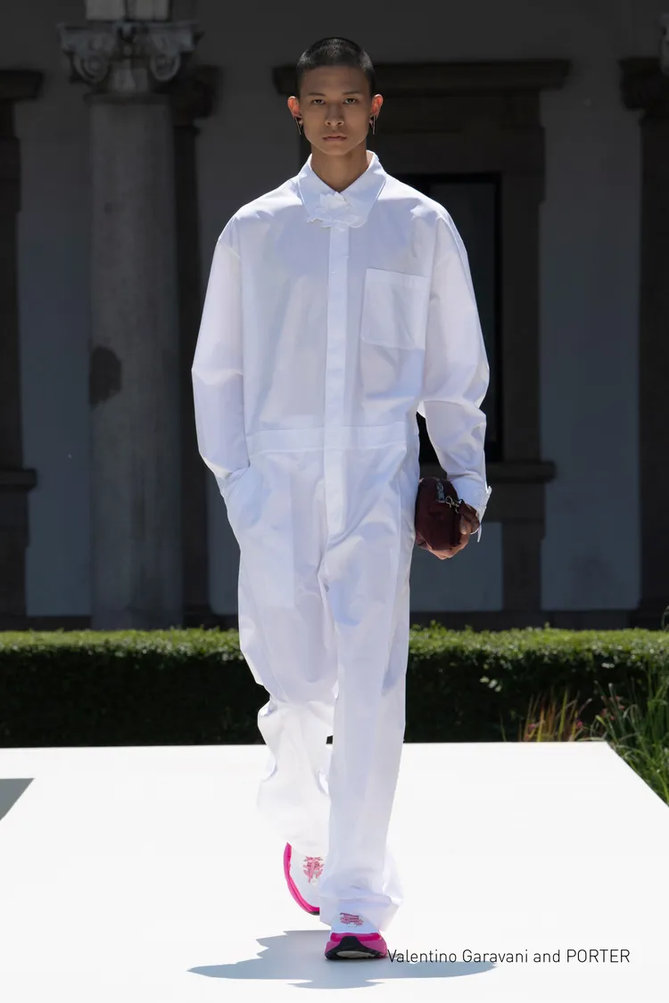 VALENTINO 2024春夏男裝大秀。品牌提供