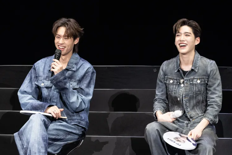 Billkin（左）、PP認識7年，玩遊戲時不斷拌嘴。Applewood Taiwan提供