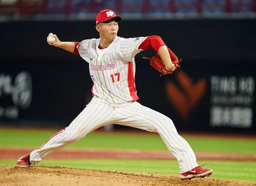 總教練每天陪他傳接球！味全龍郭郁政7局無失分奪勝投