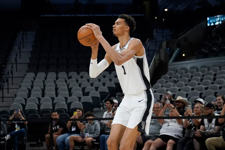 文班亞馬會參加夏季聯賽。  美聯社