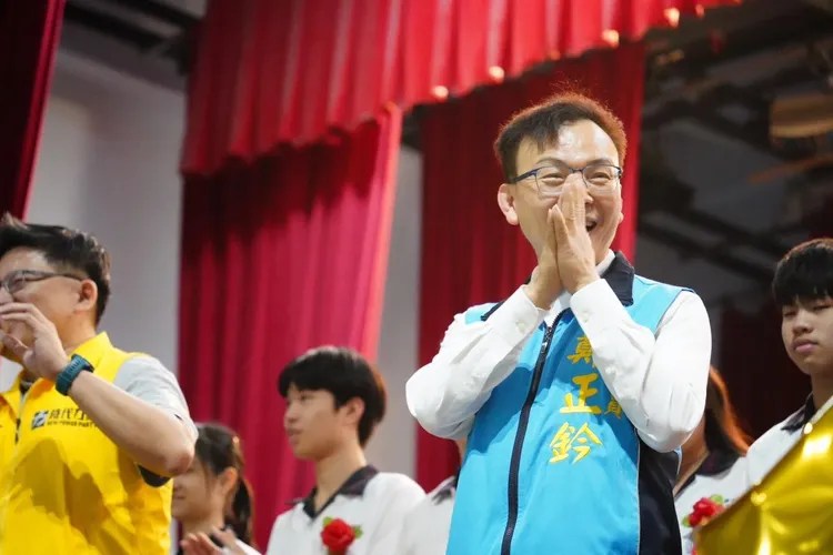 立委鄭正鈐被控性騷男記者。翻攝鄭正鈐臉書