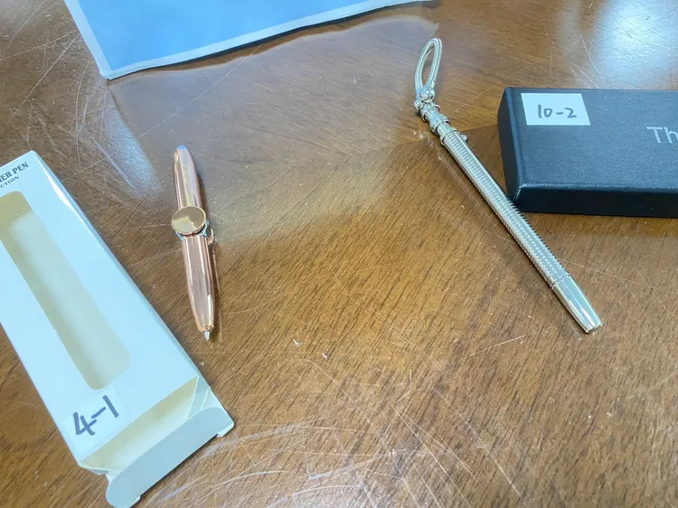 品質檢測2件不符規定。陳怡文攝