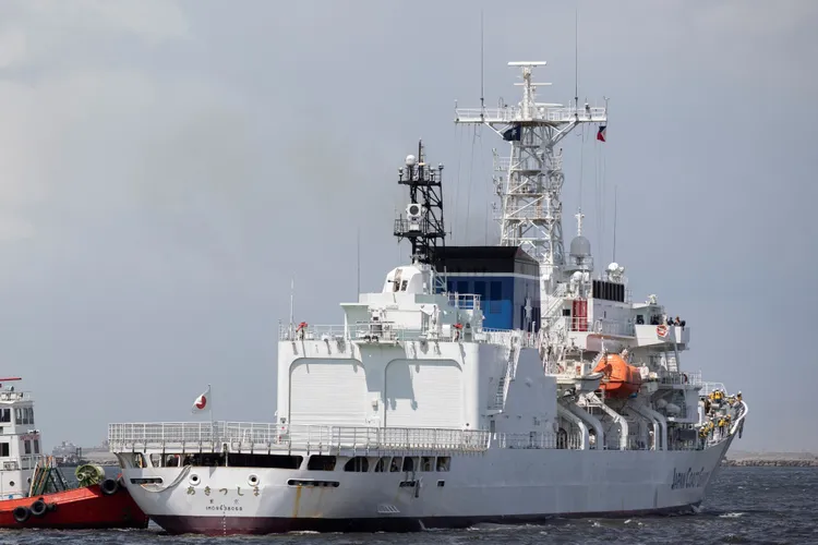 菲律賓海巡隊、美國海岸防衛隊及日本海上保安廳，1日展開為期一周的三邊海事演習。路透社