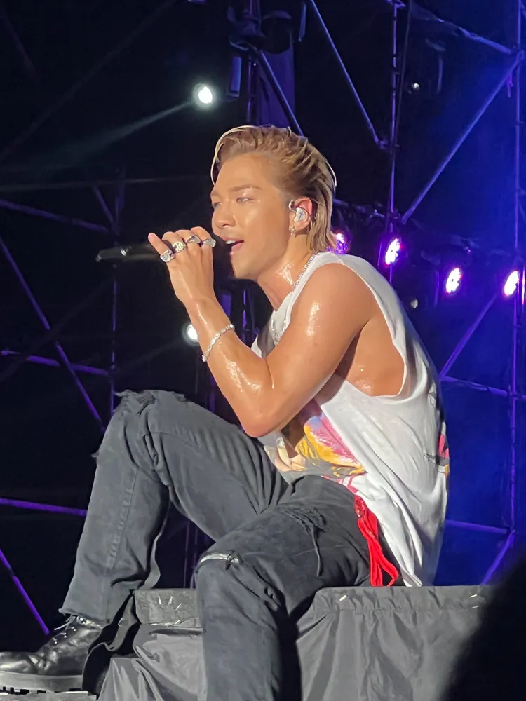 太陽非常賣力，表演到汗流浹背。讀者提供