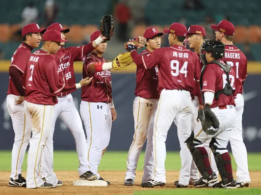 樂天桃猿防禦率5隊最差 一軍投手教練換人當