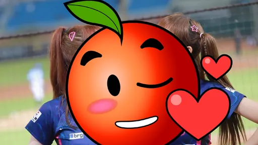 林襄與她嘟嘴隔空親親「我很害羞」 網暴動:這組合太巨了