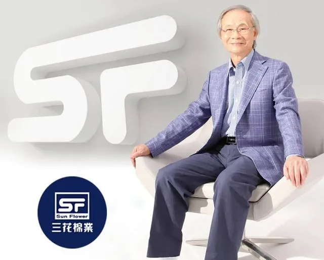 三花棉業創辦人施純鎰6/8安詳辭世，兒孫至親都隨侍在側，享壽88歲。翻攝自臉書