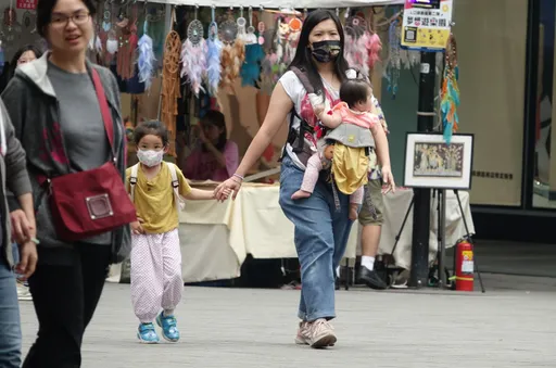 一站式申請生育給付 「這情況」勞、國保才有兩種選擇
