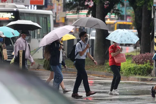 明起西南風影響　各地注意午後雷雨