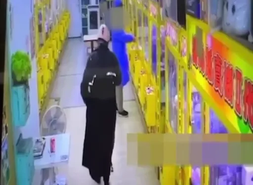 3通緝犯結黨偷娃娃機店兌幣機 行竊未遂!警鈴大作倉皇逃仍遭逮