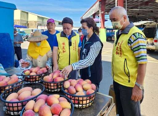 台南芒果抗旱大豐收 助農護農!這位民代再次號召各界好友響應採購