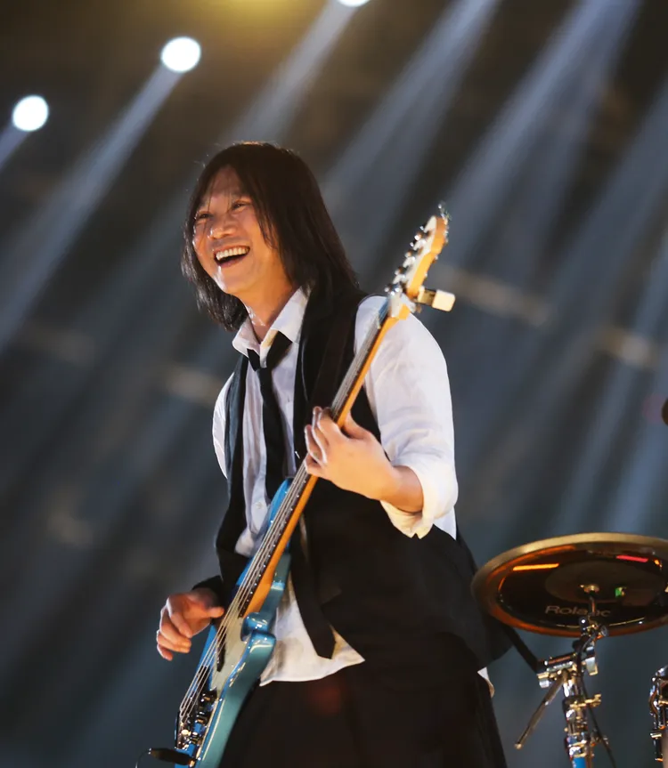 瑪莎將擔任HUSH演唱會貝斯手。相信音樂提供