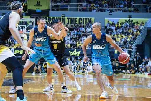 蔡文誠不看西醫看中醫 聯手林志傑兩老帶領勇士贏球