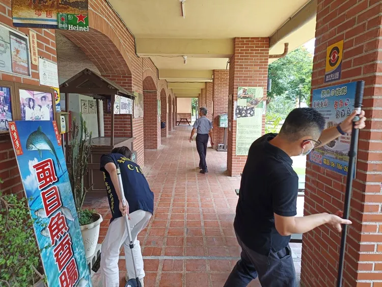 警方動員巡查園區。警方提供