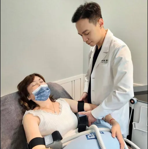 夏天不敢露手臂！？ 30分鐘輕鬆告別蝴蝶袖 