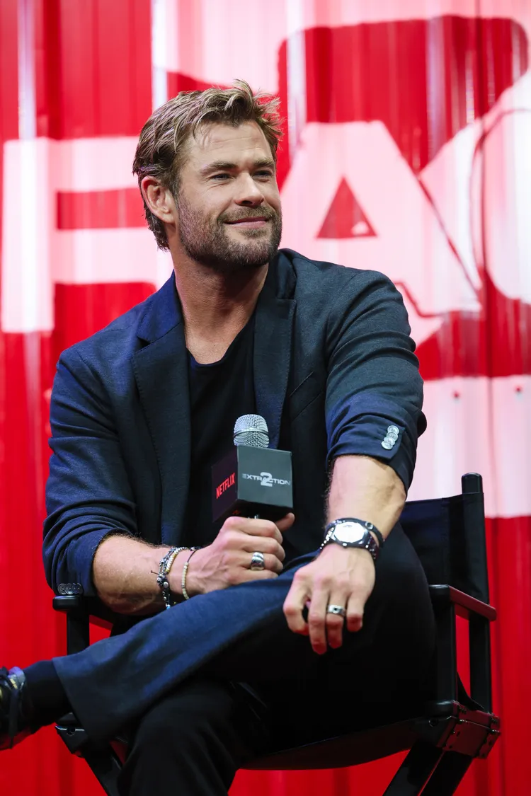 克里斯漢斯沃日前出席《驚天營救2》亞太記者會。Netflix提供