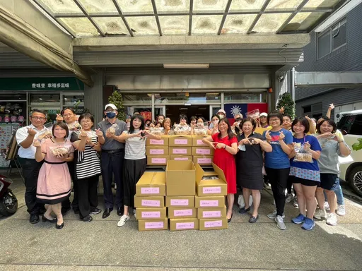 雪中送炭！「林口阿姨」送千條愛心土司慰勞幼師　鼓勵風雨過後會見彩虹