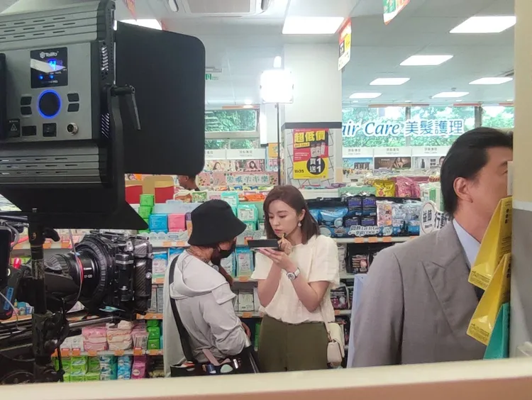 王瞳車禍後恢復拍戲。民視提供