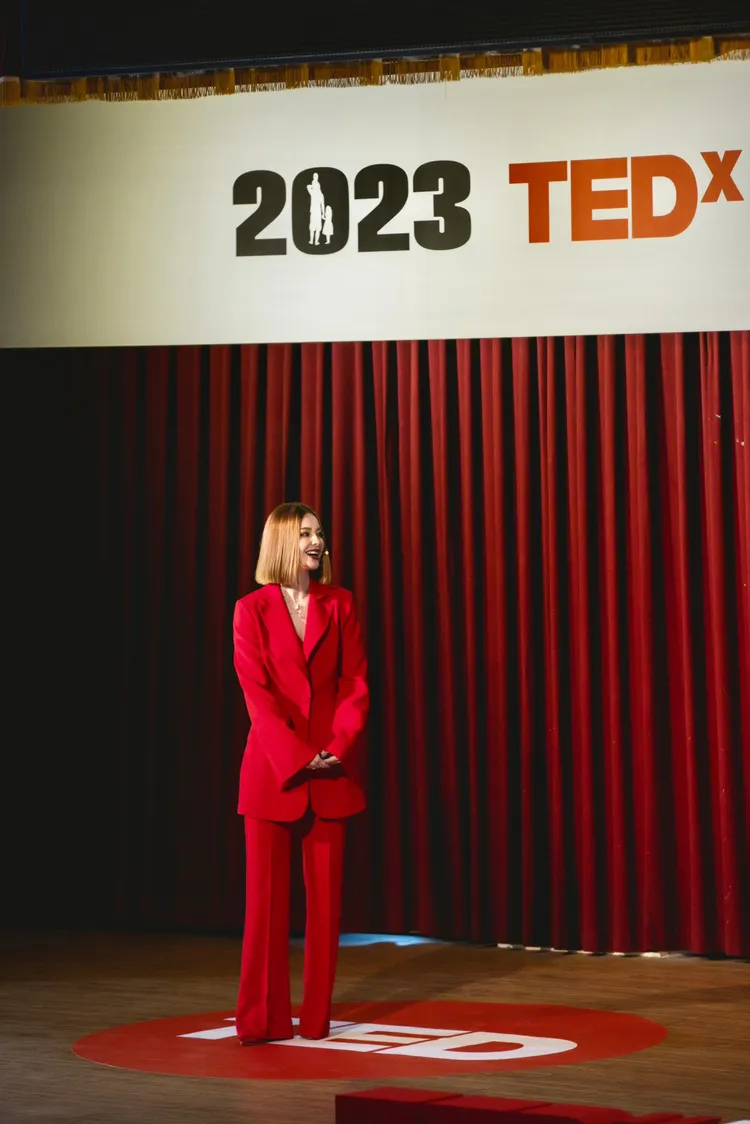 安妮分享小時候重病的經歷。Beck攝