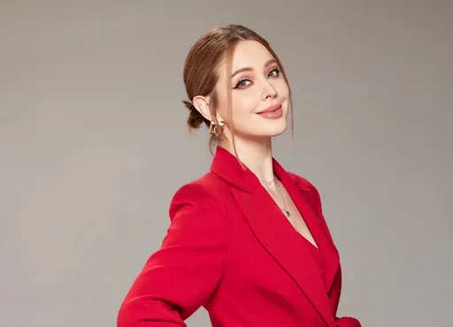 安妮13歲感染腦膜炎重度昏迷4天 險變植物人住院半年