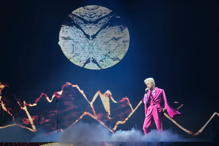 子翔在演唱會上賣力演出。索尼音樂提供