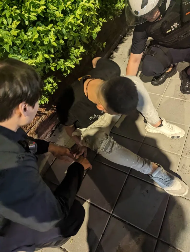 警方逮到收水車手。翻攝畫面