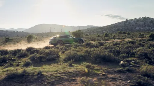 保时捷为实践2030永续策略 持续深化碳中和发展