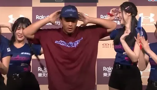 不愧是「舞王」!樂天曾仁和拿MVP勁歌熱舞 笑翻全場